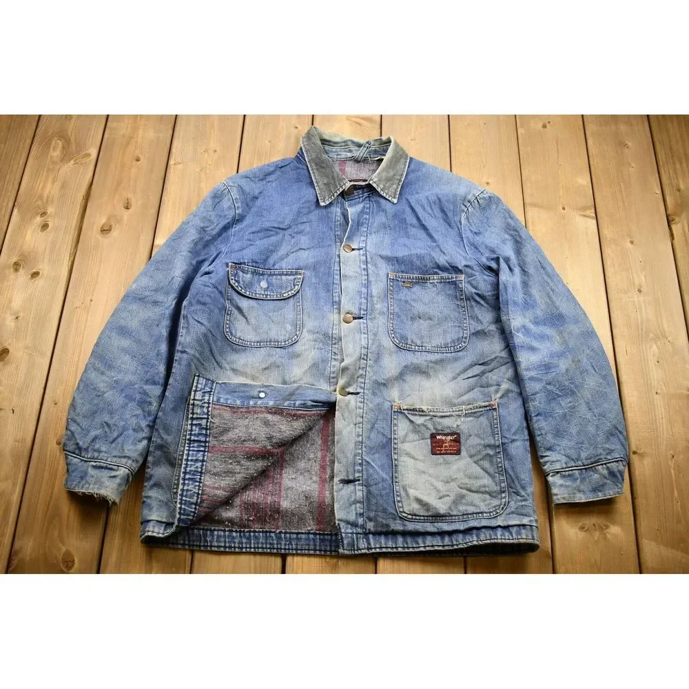 Vintage 1960s Wrangler Denim Jean Chore Coat / Distressed / Made In USA / True V - Picture 1 of 7